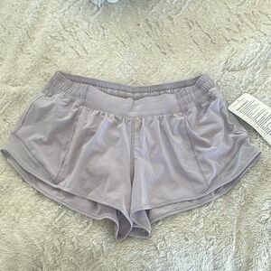 Lululemon Hotty Hot Short II Size 12